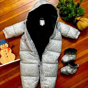 NWOT BabyGAP Cold Control snowsuit 12-18months